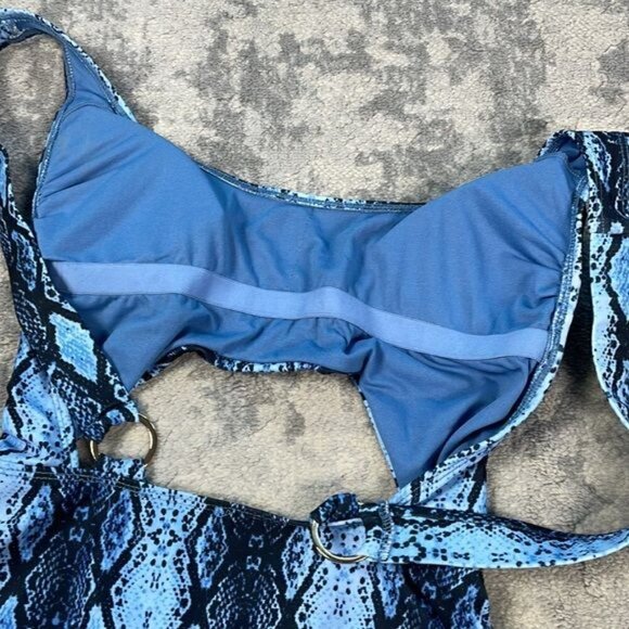 New Rachel Rachel Roy Desert Snake Cut Out One Piece Swimsuit Blue Reptile Sz L - Picture 9 of 10